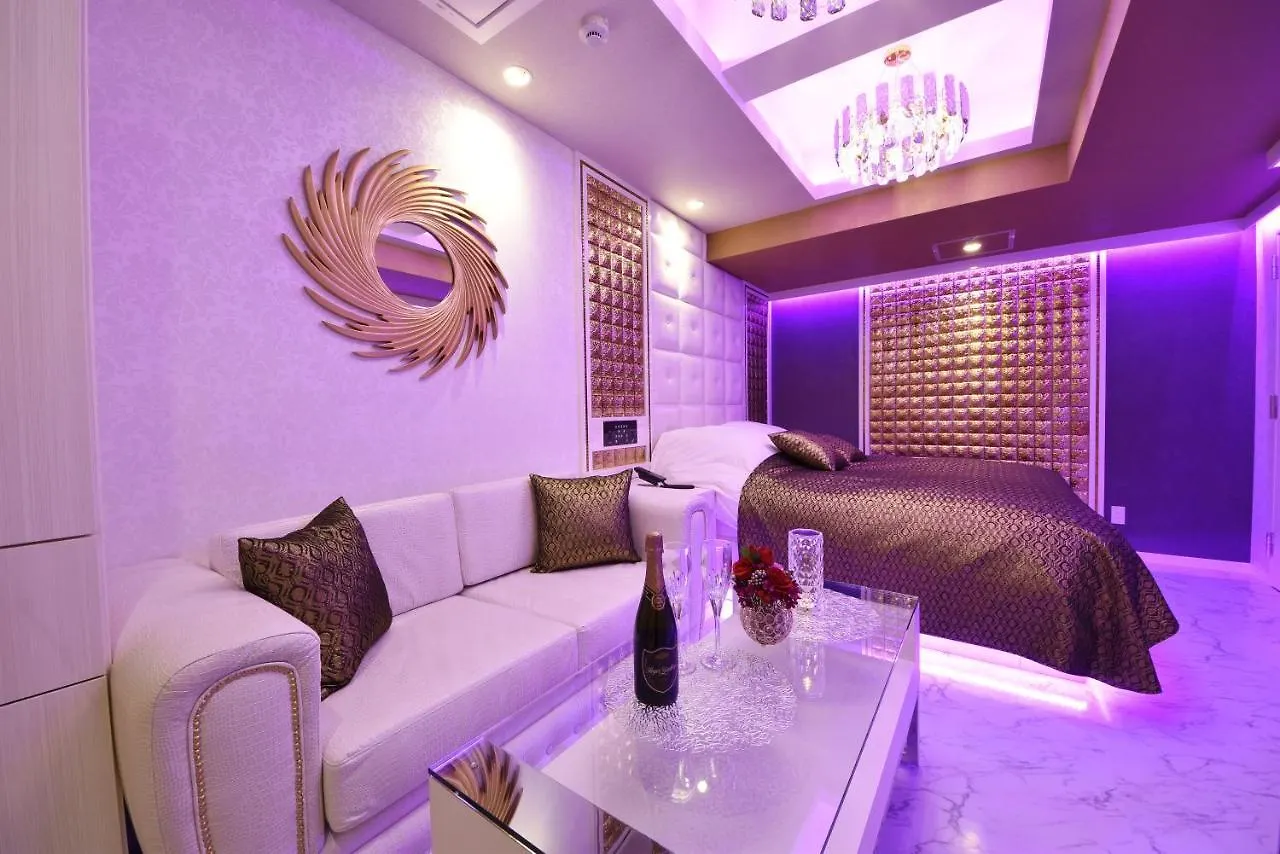 Sara Grande Otel Tokyo Yetişkin Oteli